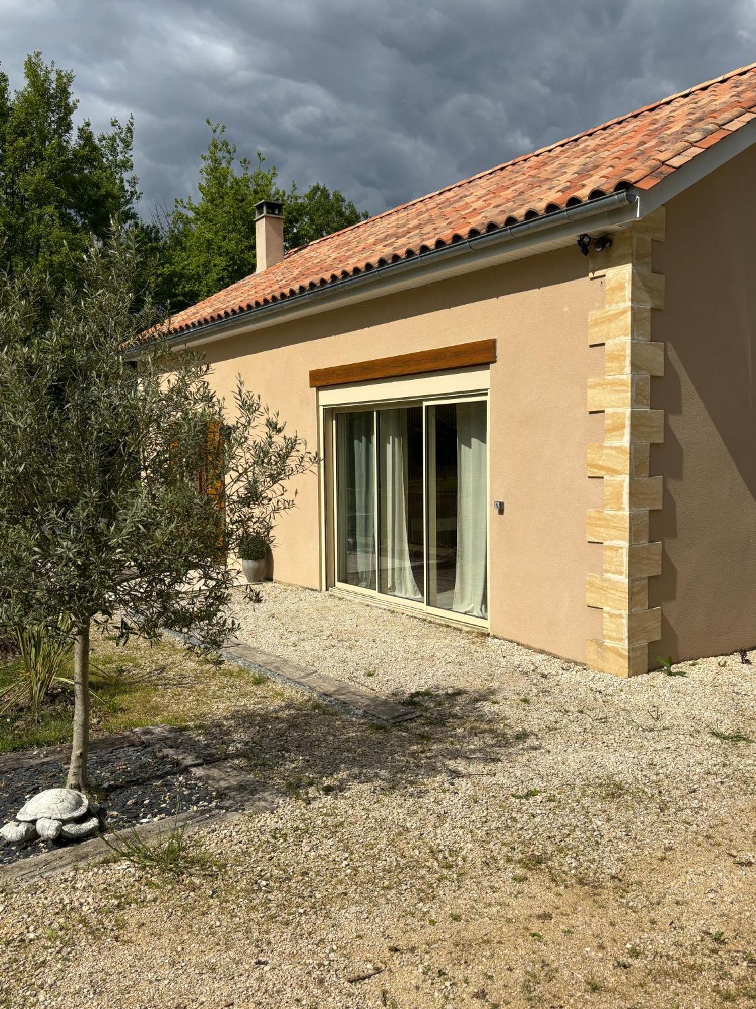 Gite Des Petites Fayes Sud La Douze Exterior foto